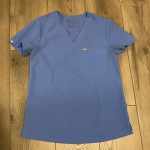 Fuga Catarina One Pocket Scrub Top
